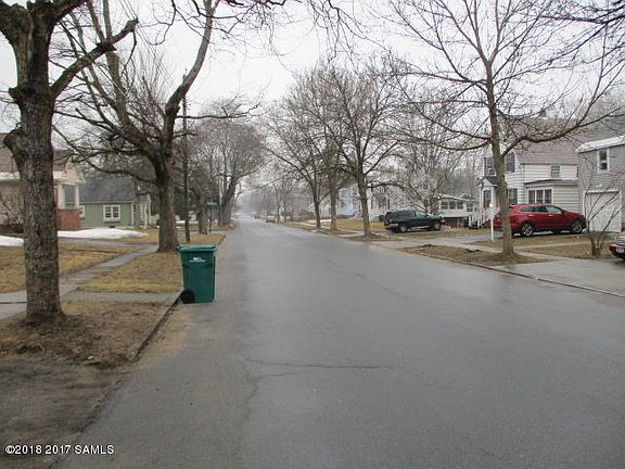 4th image of 152 Hunter St