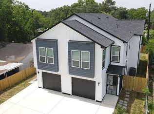 5126 Lyndhurst Dr UNIT B, Houston, TX 77033