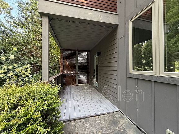 2nd image of 92 Hibriten Dr
