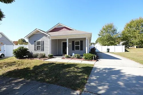18007 Lynn Ln Photo 1