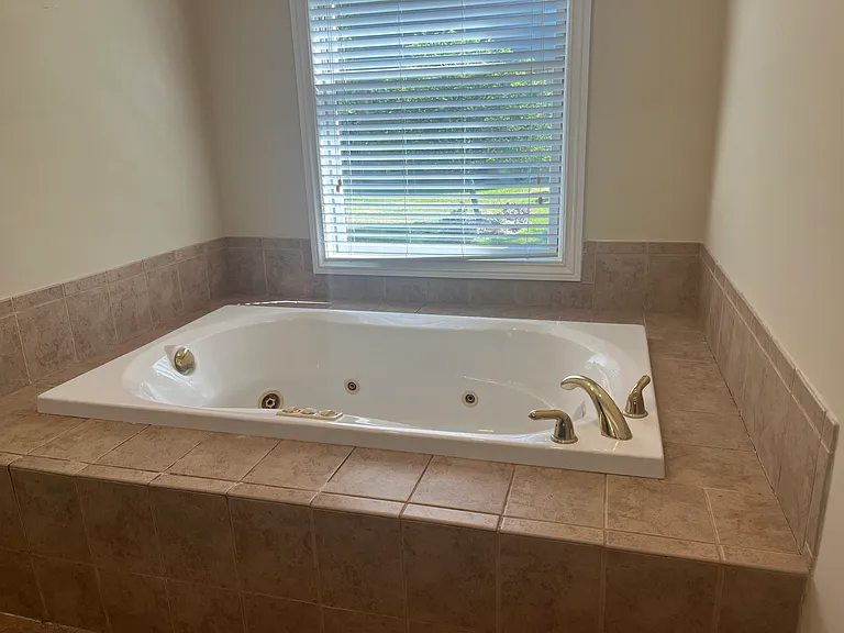 1591 Eagle Trl — Photo 12