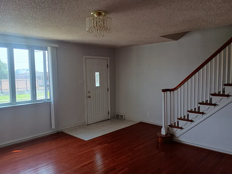 6204 Tabor Ave — Photo 2
