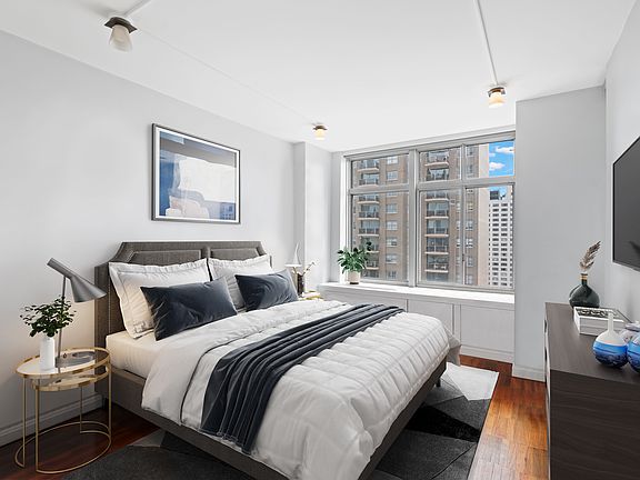 5th image of 188 E 64th St APT 2403
