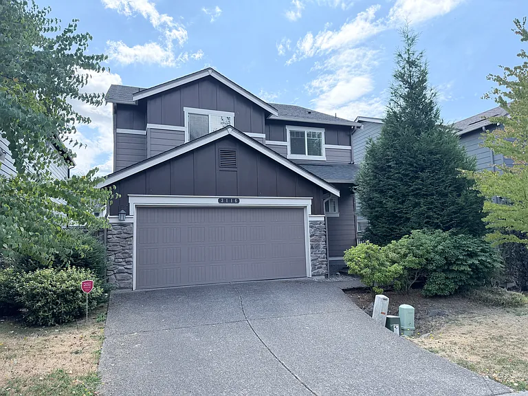 3116 Dunhill Ln — Photo 1