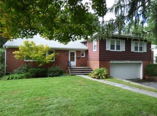 11 Parkfield Rd, Scarsdale, NY 10583