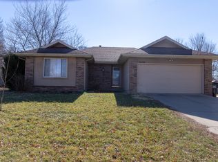 2830 W Maywood St, Springfield, MO 65807