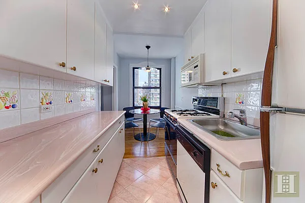 Sold by Halstead Real Estate | media 9