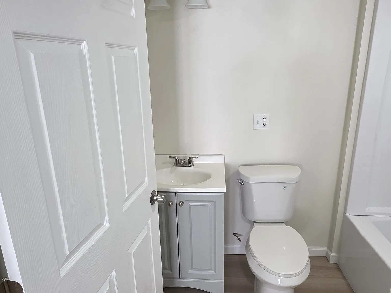2 bed, 556 sqft, $1,400 — Photo 4