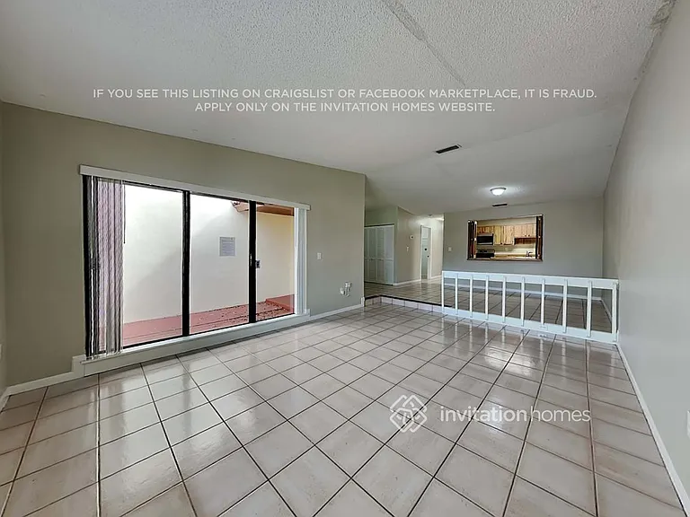 11221 SW 117th Ct — Photo 4