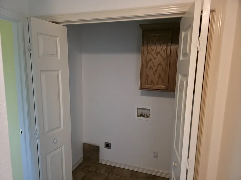 81 N Sable St — Photo 18