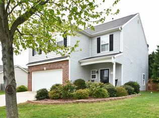 166 Picardy Ct, Kernersville, NC 27284