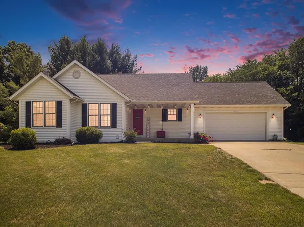 59217 Spearmint Dr, Elkhart, IN 46517