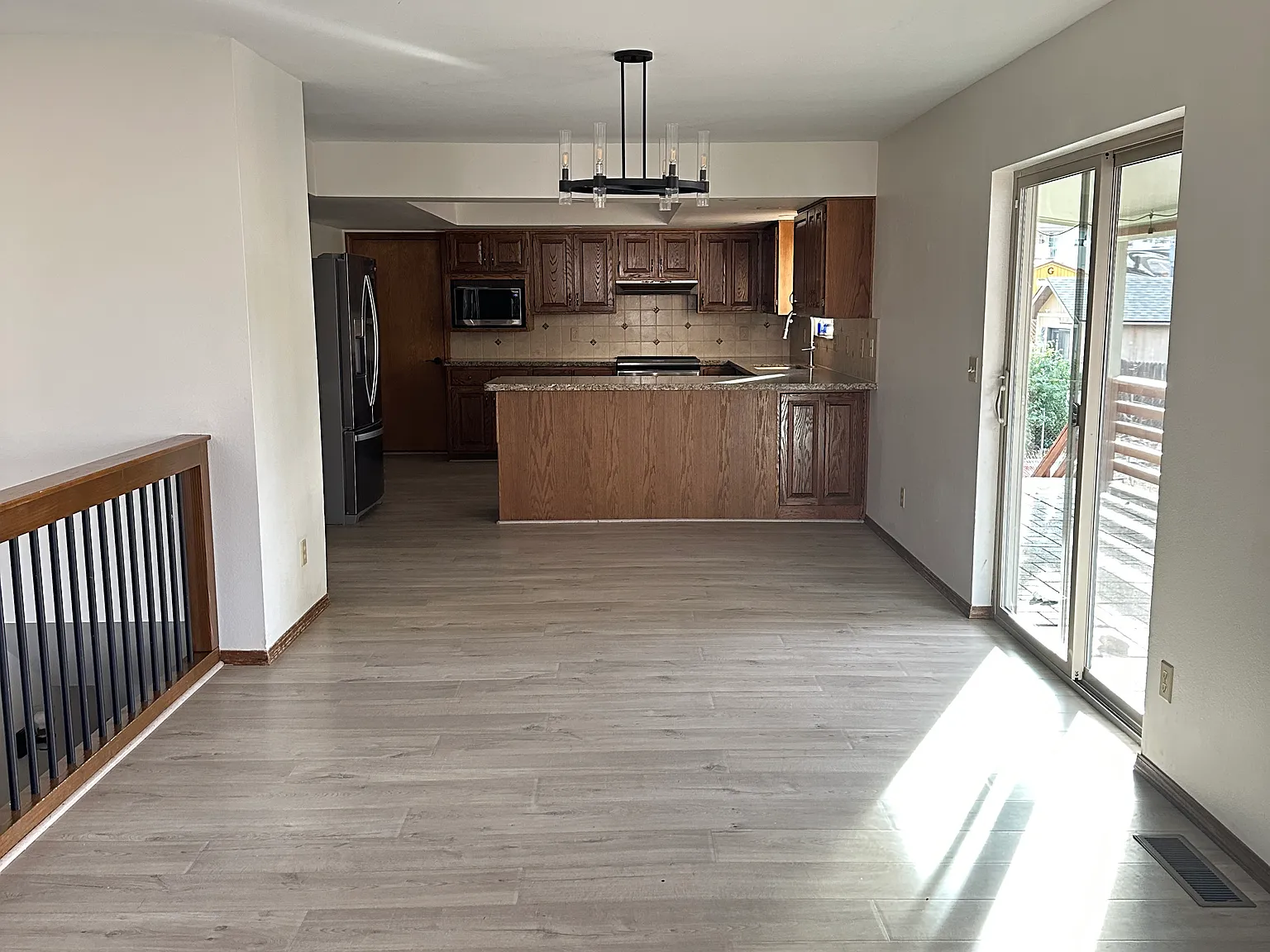 3 bed, 3107 sqft, $3,000 — Photo 4