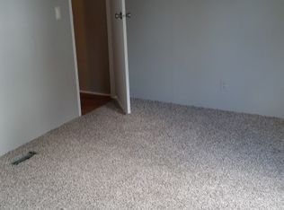 102 Iowa Dr, Evington, VA 24550