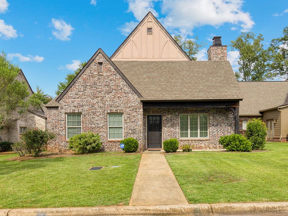 1st image of 948 Starr Ct