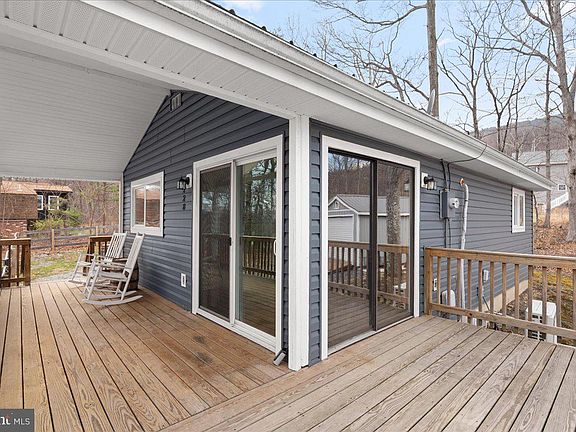 2nd image of 228 Graywolf Trl