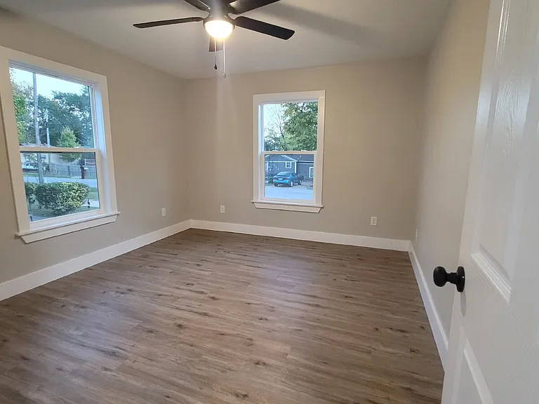 509 Medill St — Photo 20
