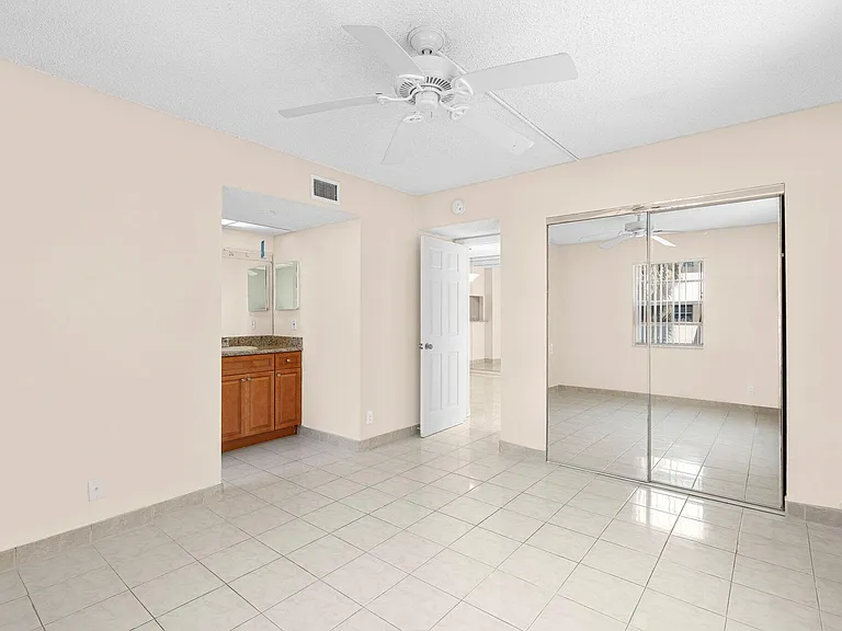 3230 NW 102nd Ter #108-F — Photo 14