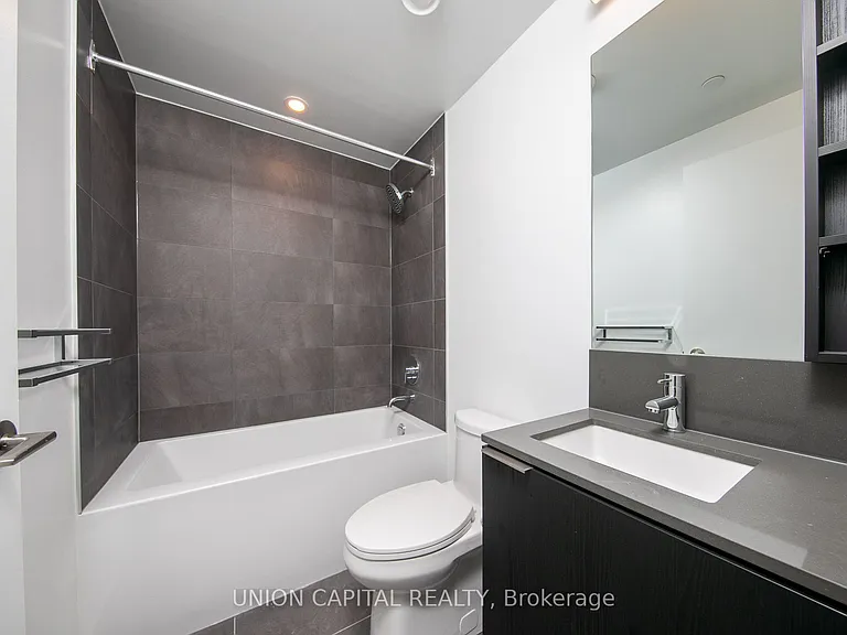 7890 Jane St #1609 — Photo 8