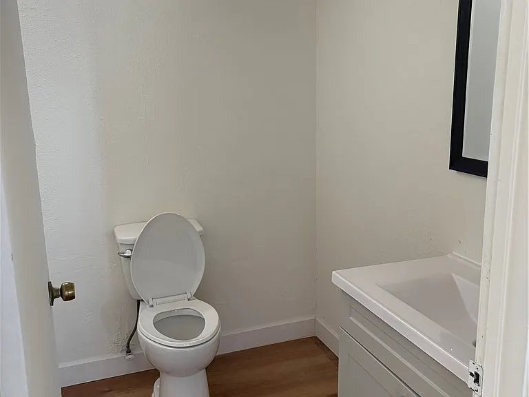 20726 Seine Ave — Photo 12
