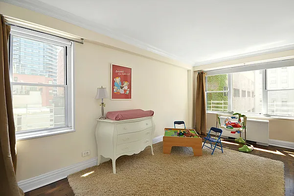 Sold by Corcoran | media 8