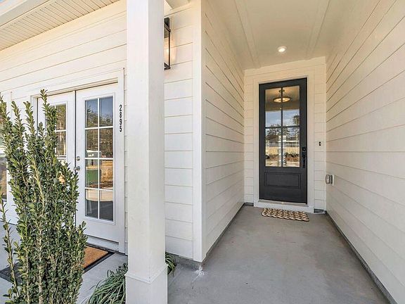 3rd image of 2576 Butlers Green Cir Unit 7