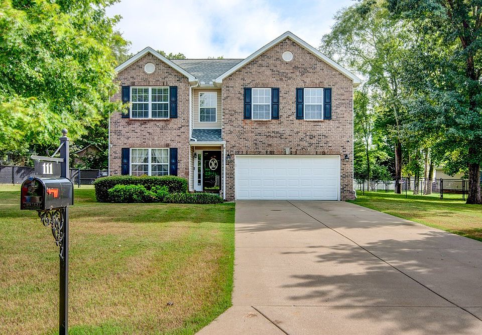1st image of 111 Arkansas Ct