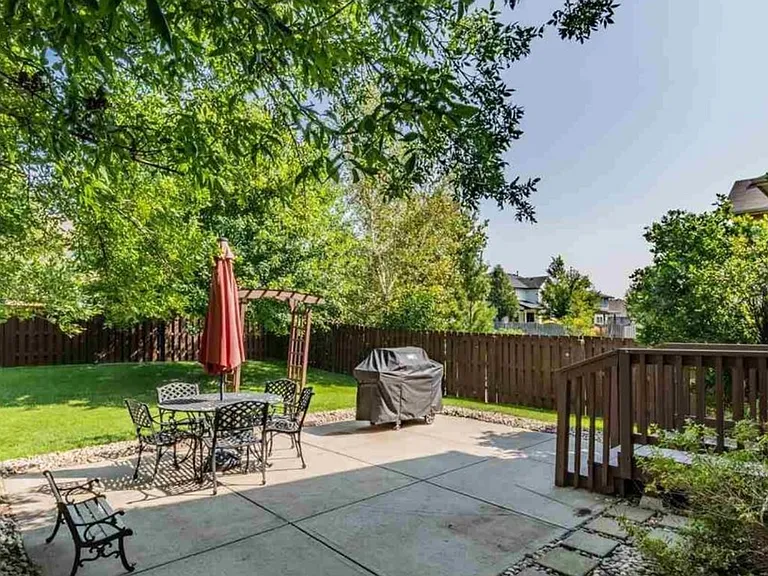 18224 Harney St — Photo 26