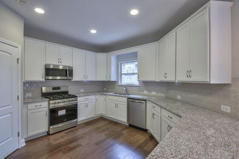 1st image of 271 Bellingdon Dr Lot 52