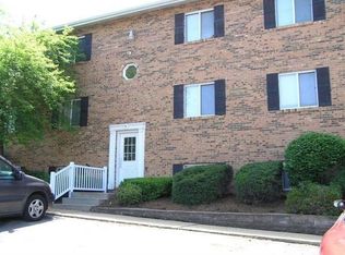 9 Village West Ct APT 102, Washington, MO