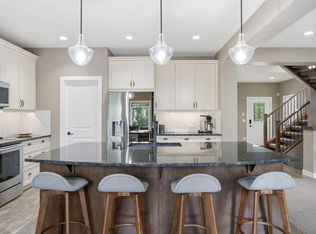 300 W Aspenmere Way, Chestermere, AB T1X 0Y2