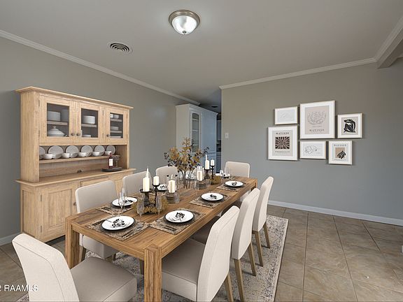2nd image of 620 N Shireview Cir