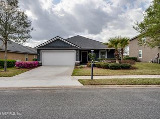 198 Pond Run Ln, Jacksonville, FL 32218
