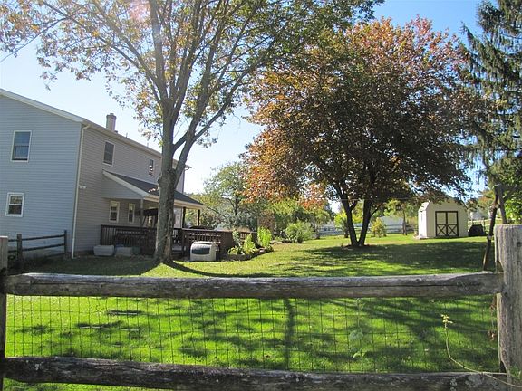 2nd image of 3 Courtland Dr
