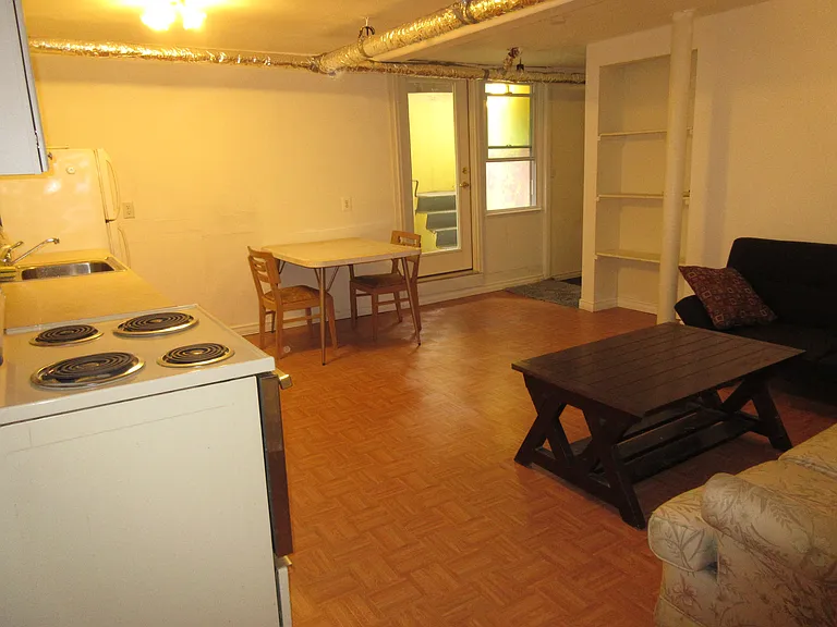 512 Packard St — Photo 12