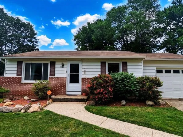 6323 Olive Ave, North Ridgeville, OH 44039