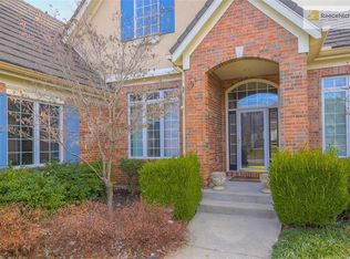 5701 W 148th Ter, Overland Park, KS 66223