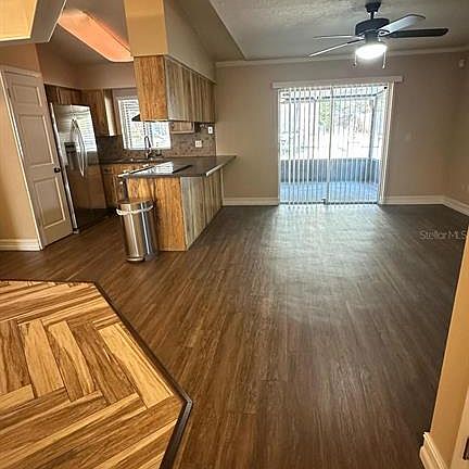3rd image of 102 Winding Ridge Dr