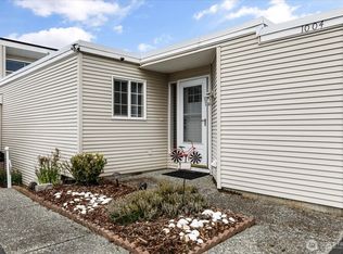1004 NE Lindsay St #102, Coupeville, WA