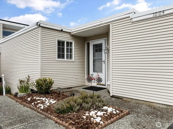 1004 NE Lindsay Street #102, Coupeville, WA 98239