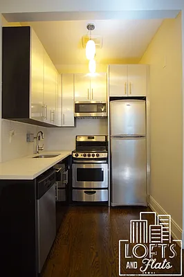 Rented by Lofts and Flats LLC | media 53