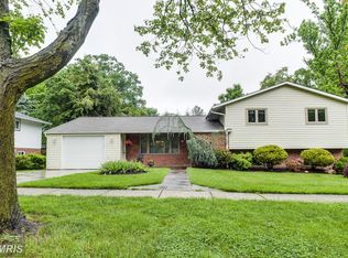 403 Nina Pl, Rockville, MD 20852