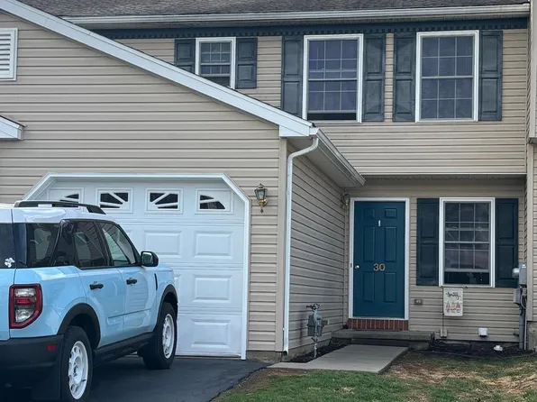 30 Beverly Dr, Myerstown, PA 17067