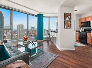 201 N Clinton St #505, Chicago, IL 60661