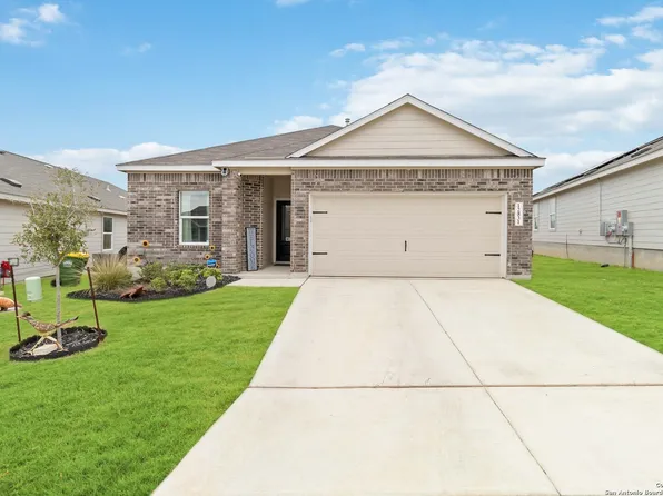 12831 BASIL CLUSTER, St Hedwig, TX 78152