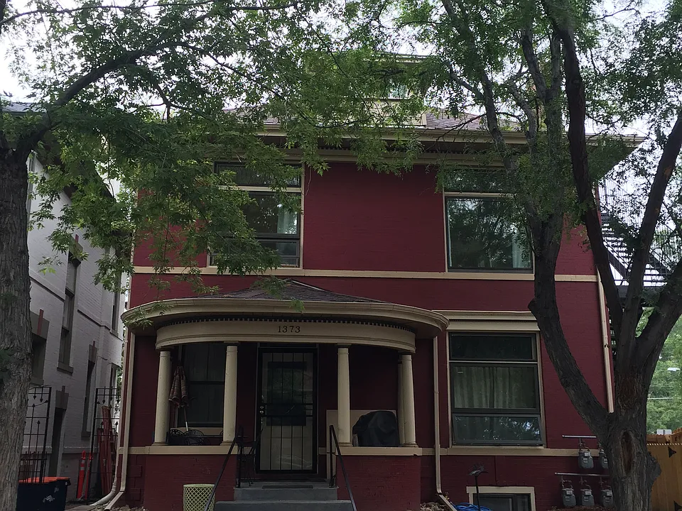 1373 N Humboldt St #1