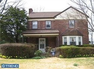 7450 Overhill Rd, Melrose Park, PA 19027