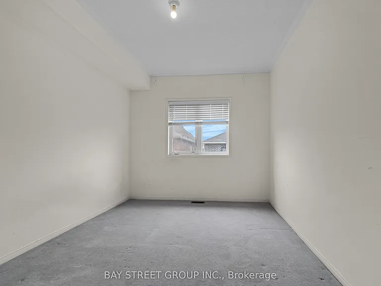 86 Ness Dr — Photo 20