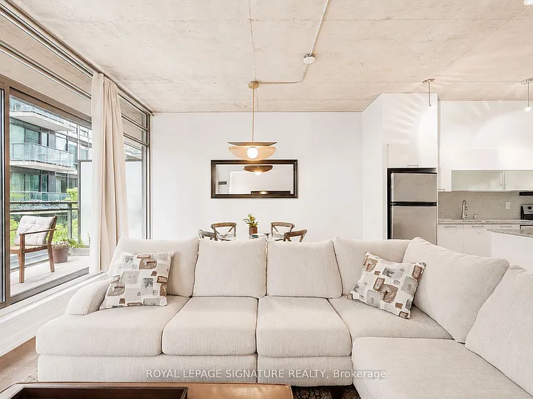 10 Morrison St #307 — Photo 11