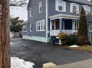 49 Elmwood Place, Bridgeport, CT 06605